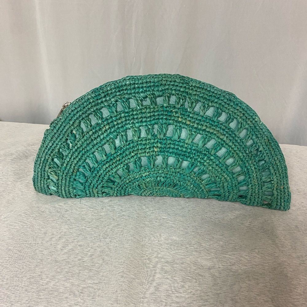 NWOT Turqouise Handcrafted Madagascar Crochet Clutch